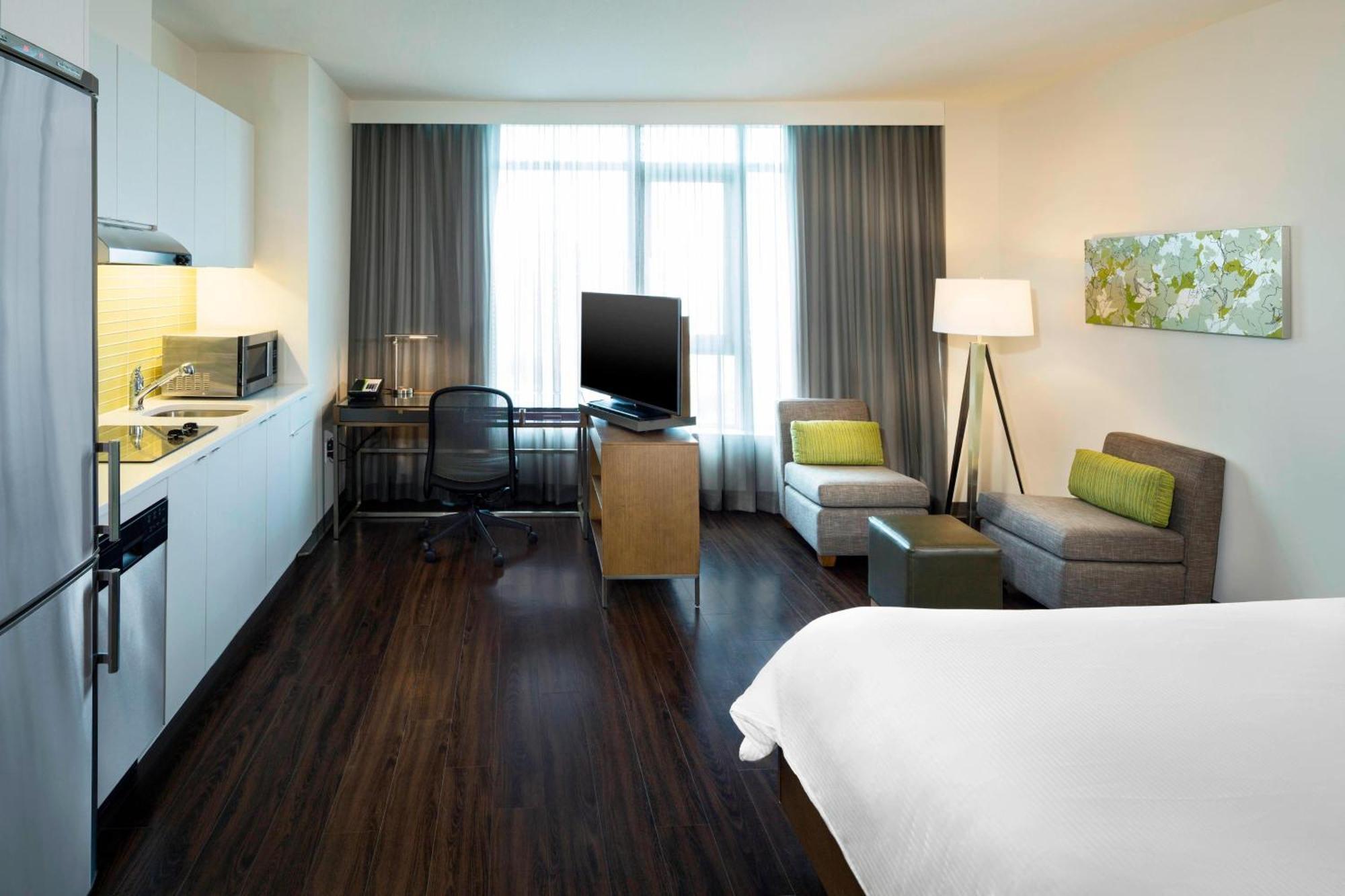 Element By Westin Vancouver Metrotown Burnaby Dış mekan fotoğraf